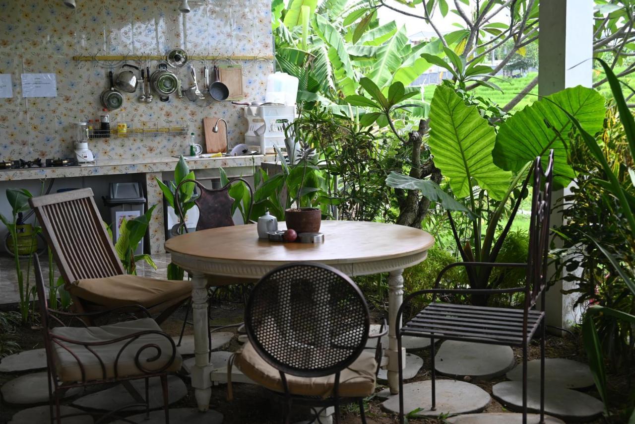 Villa Lotus 8 Canggu  Luaran gambar