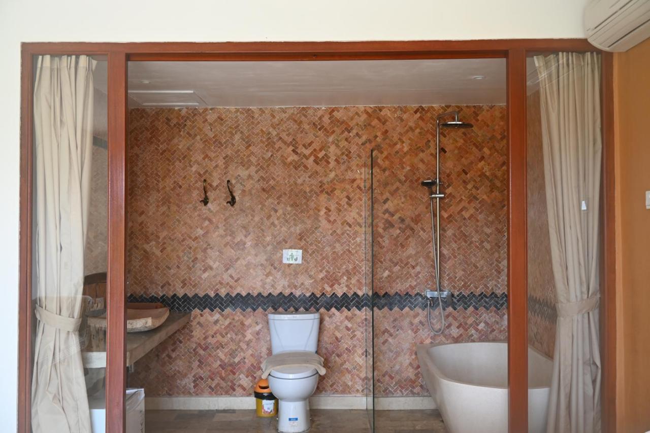 Villa Lotus 8 Canggu  Luaran gambar