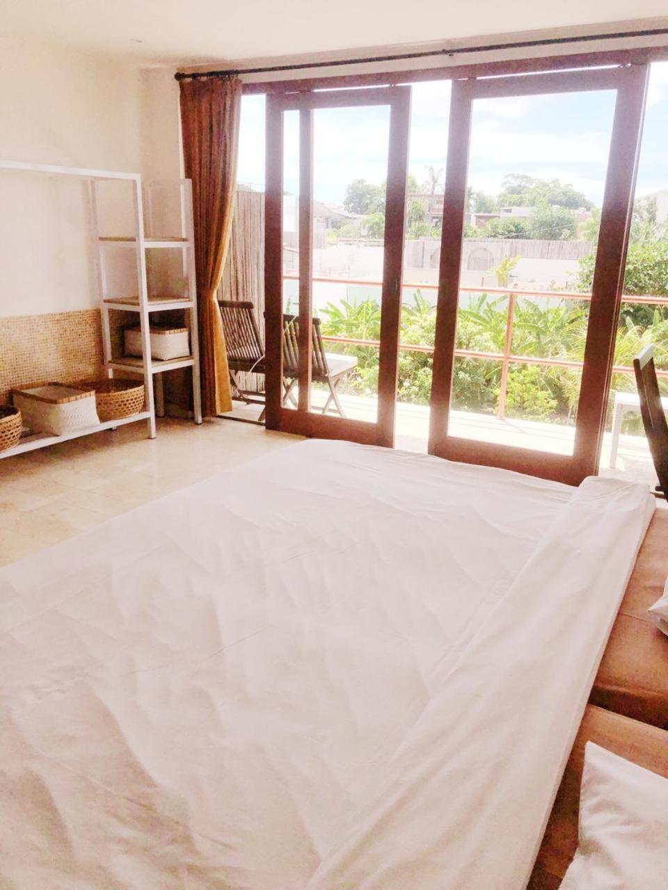 Villa Lotus 8 Canggu  Luaran gambar