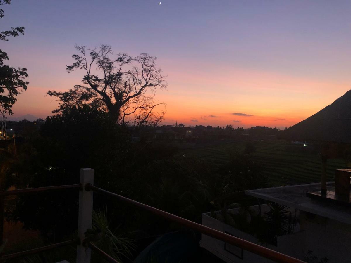 Villa Lotus 8 Canggu  Luaran gambar